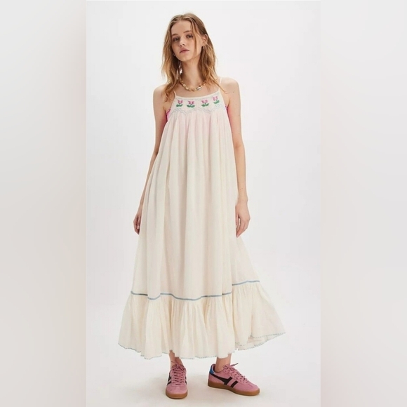 NWT Free People Tip Toeing Tulip Midi Dress Embroidered Smocked Flowy Size XS - Picture 1 of 7